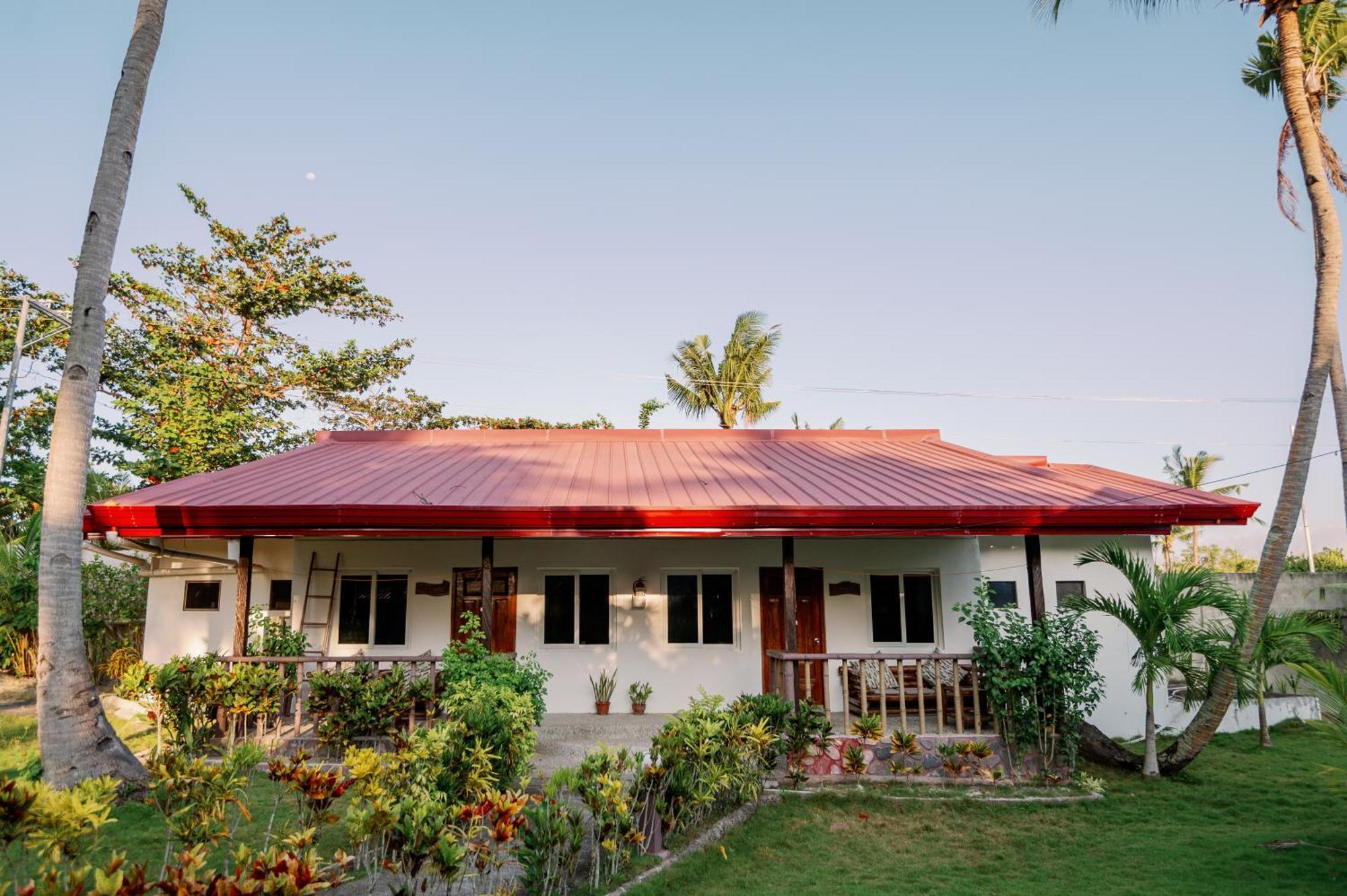 Polaris Beach And Dive Resort Inc Loon Buitenkant foto