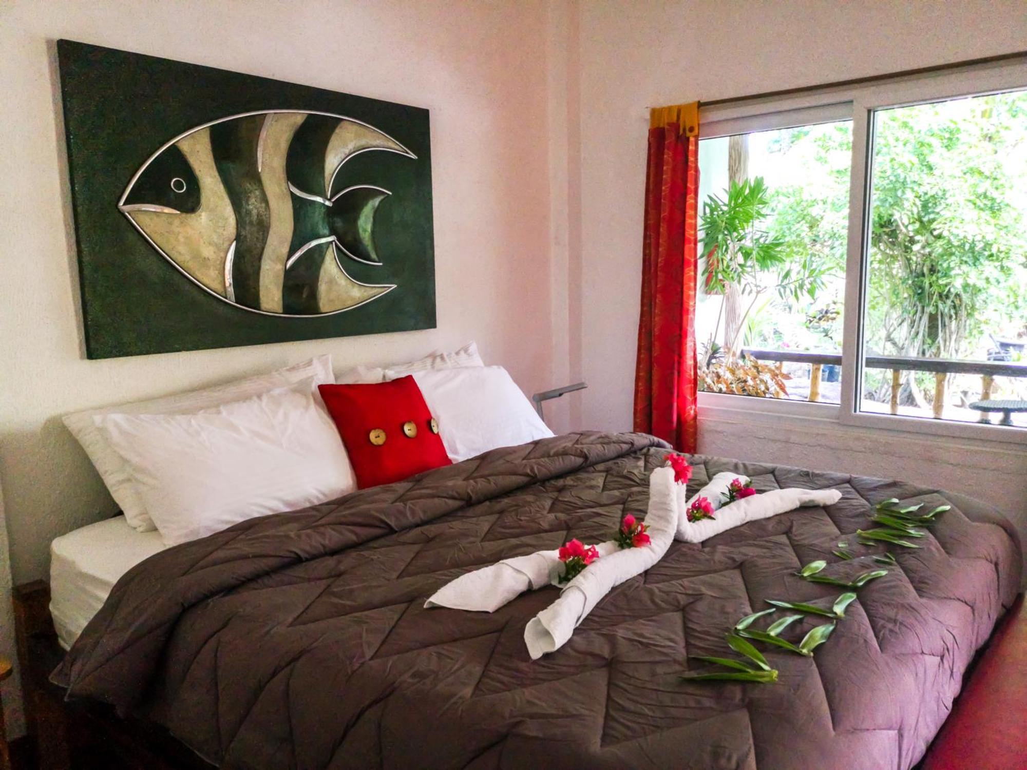 Polaris Beach And Dive Resort Inc Loon Buitenkant foto