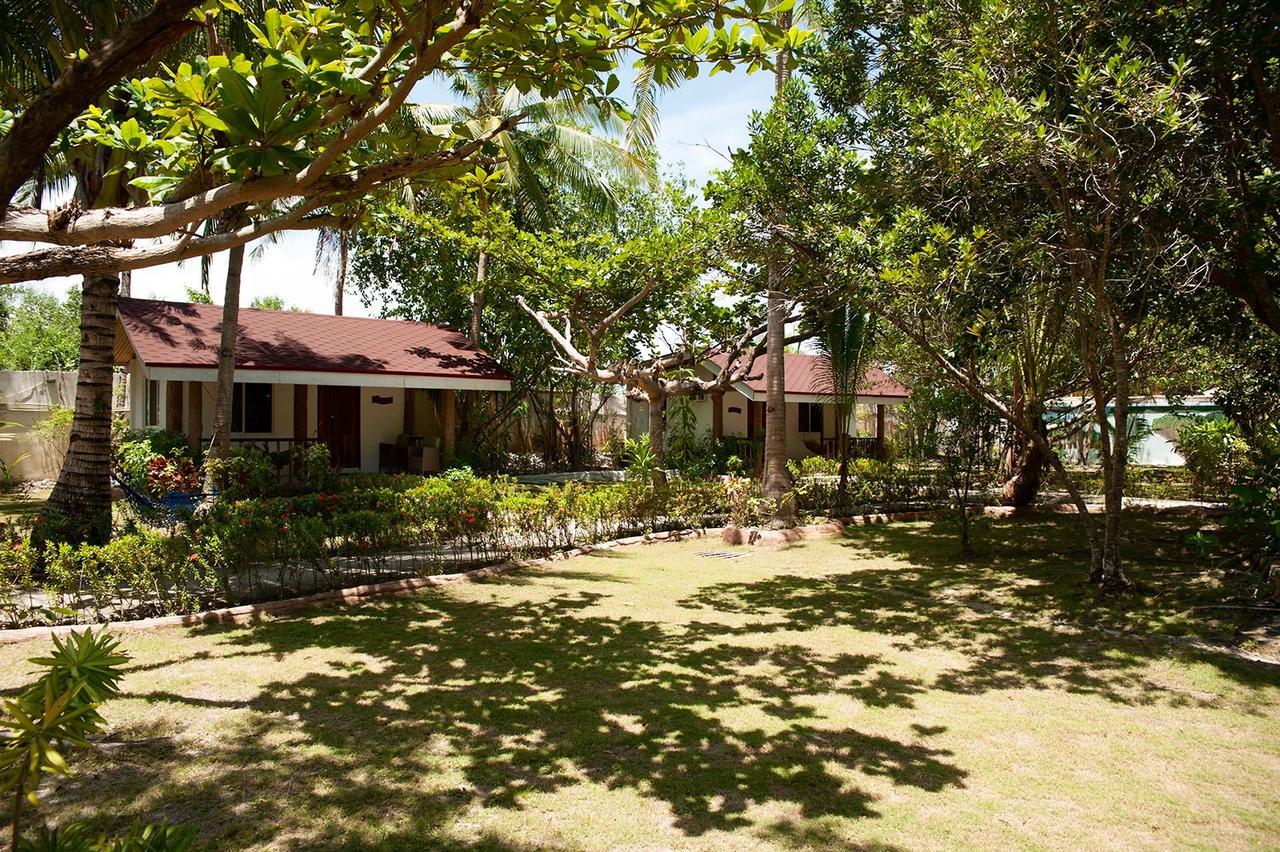 Polaris Beach And Dive Resort Inc Loon Buitenkant foto
